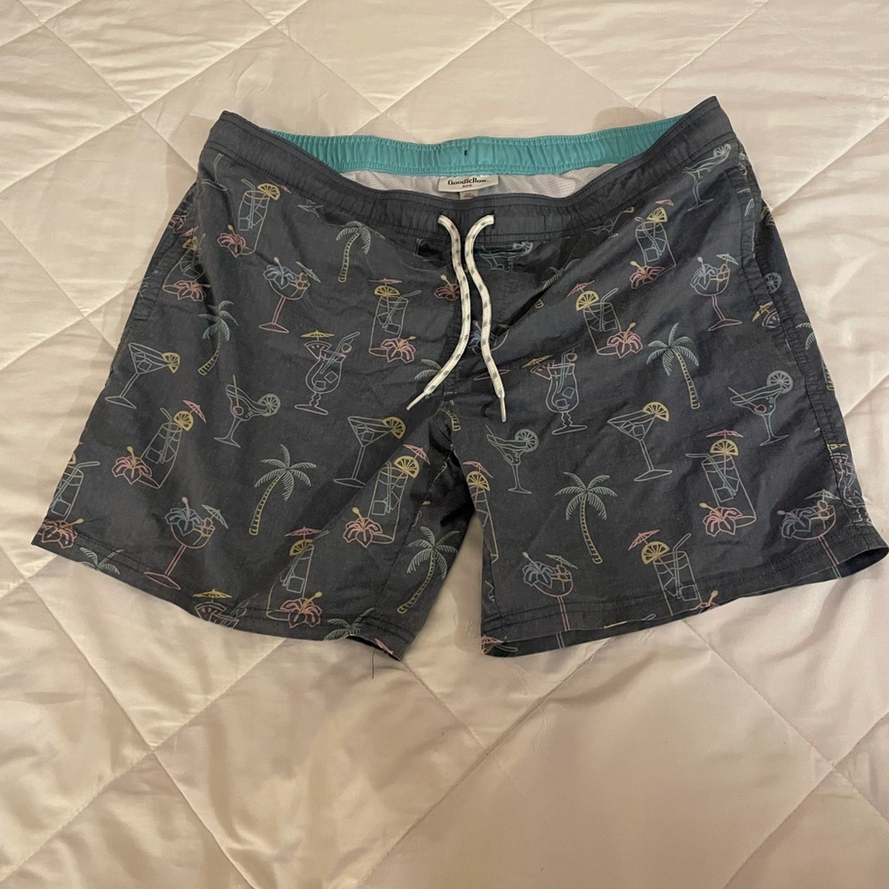 Goodfellow swim trunks size XL